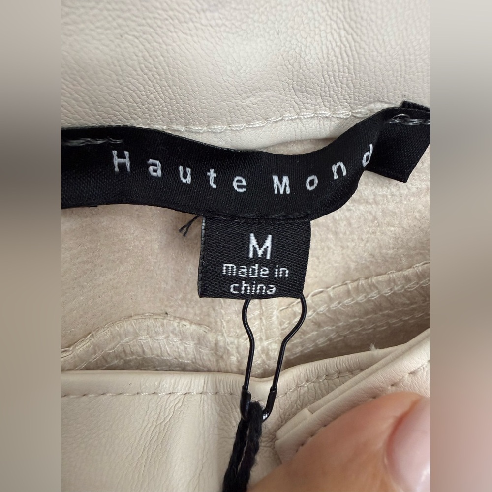 Haute Monde Cream Maxi Faux leather skirt with Button with zipper detail - Picture 5 of 10